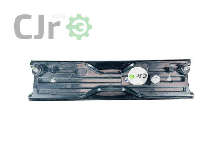 CJR92037-D Lanterna Central Da Tampa Traseira CHERY TIGGO 8